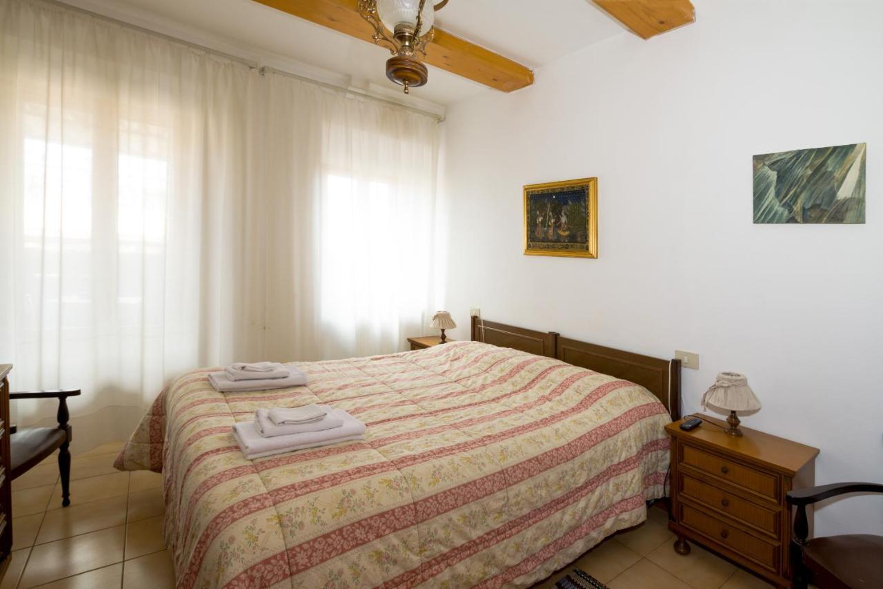 Cheap Apartment In The Old Village Colle di Val d'Elsa Exterior foto